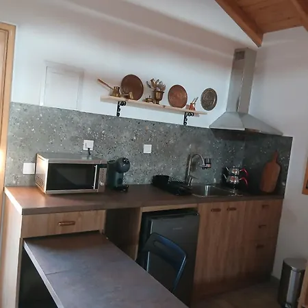 Apartment Maroneia Stone