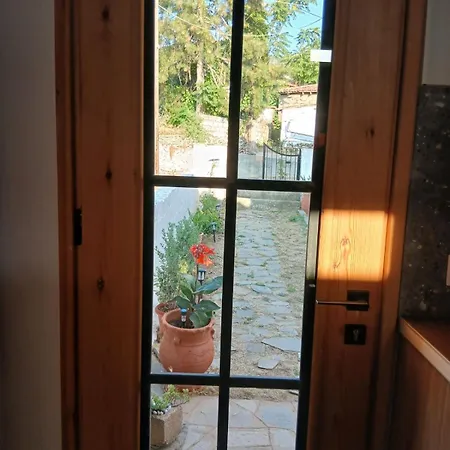 Maroneia Stone * Maroneia (Rhodope)